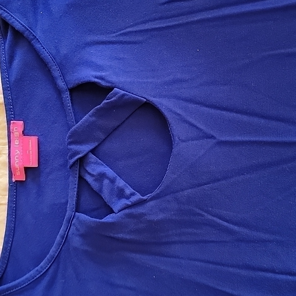Sunny Lee 𝅺3/4 Sleeve Blue Crisscross Shirt - Picture 2 of 2